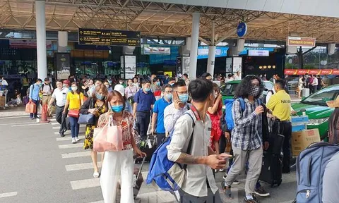 TPHCM đề xuất xây cầu vượt, hầm chui trước sân bay Tân Sơn Nhất